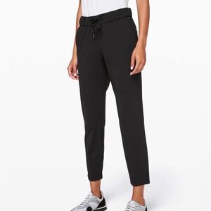 Lululemon Pant Everyday Athleisure Walk Work Commute  Comfort Black Trouser